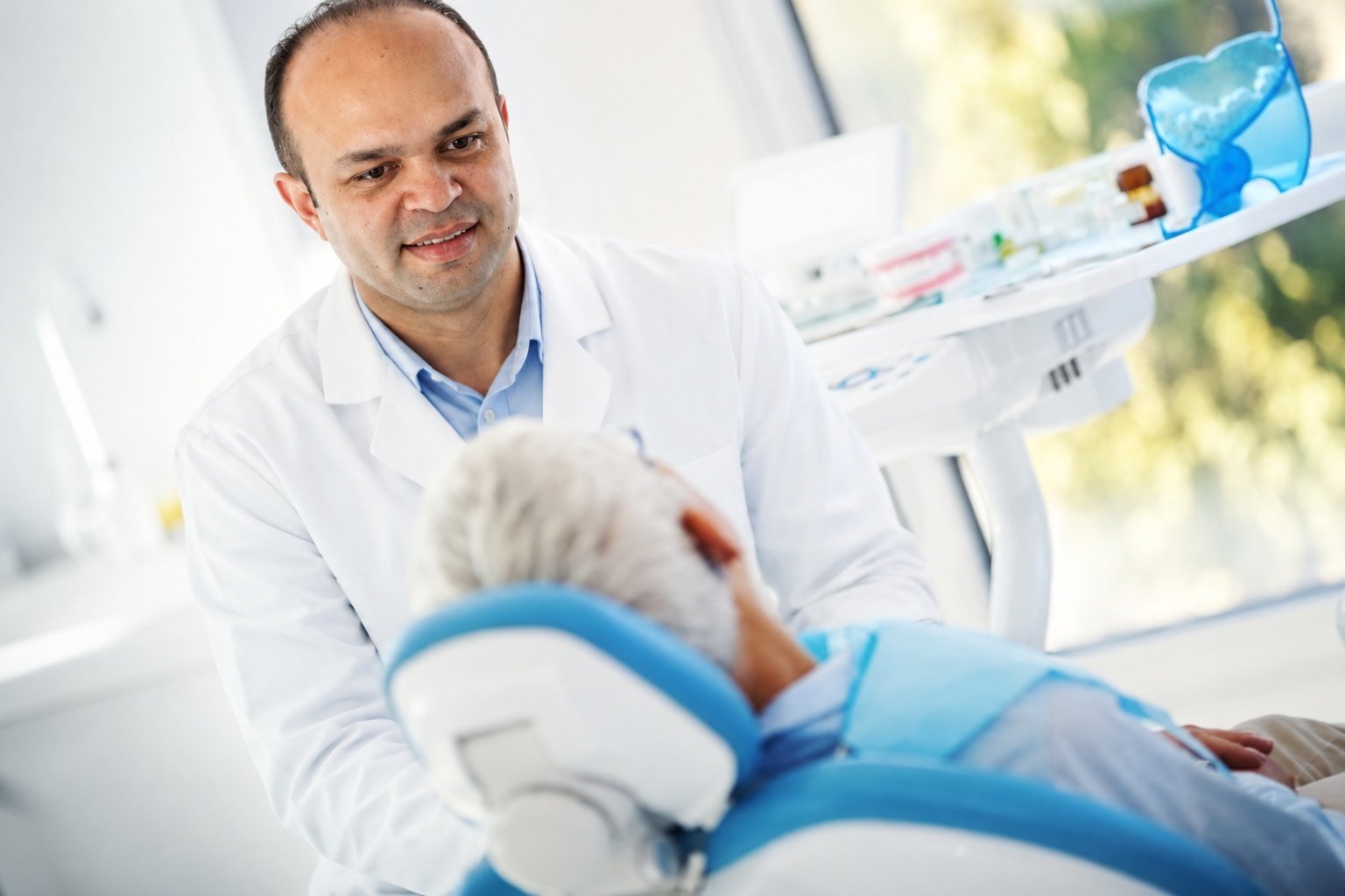 Fotografía ilustrativa de atención odontológica